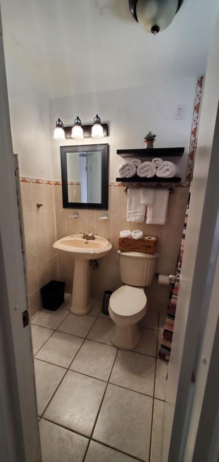 Cozy Cute Home 2Nd Floor Pay At The Property And We Have Many Method Of Payments Just Ask Us Fajardo Exteriér fotografie